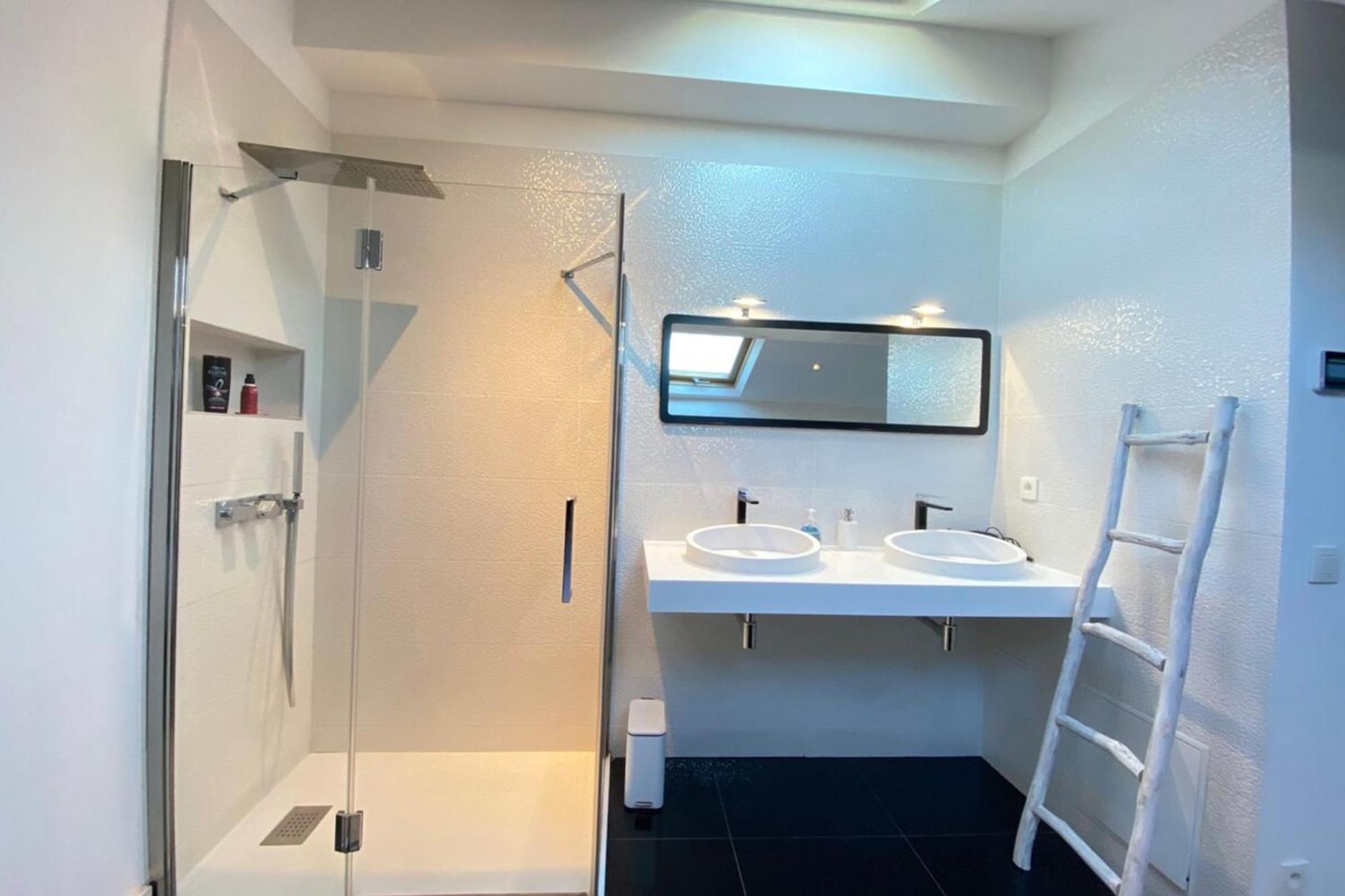 Modern & Bright 4-Room Apartment In Cannes Banane エクステリア 写真